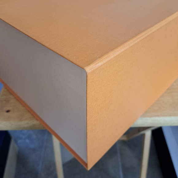 Extremely Large Louis Vuitton Magnetic Flap Lift Box (Empty) - Picture 5 of 16